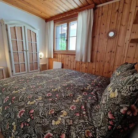 Typique Proche Crans Montana Icogne