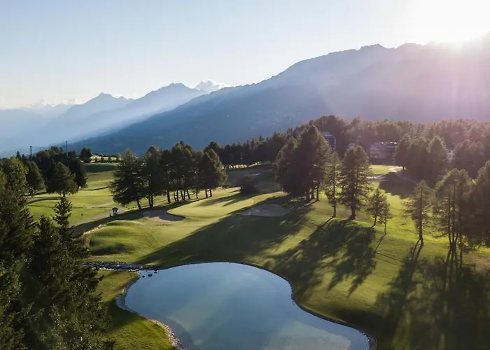 Typique Proche Crans Montana شاليه