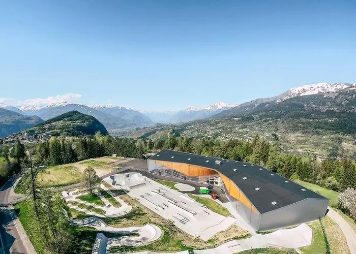 Typique Proche Crans Montana *