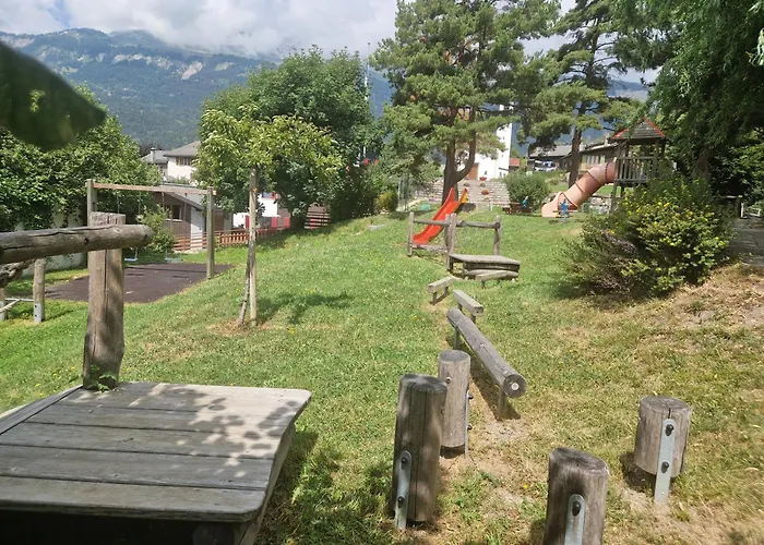 Typique Proche Crans Montana شاليه *