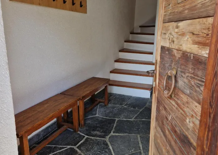 Typique Proche Crans Montana *