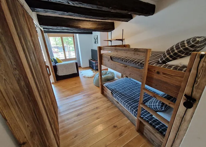 Typique Proche Crans Montana شاليه Icogne