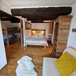 Chalet Typique Proche Crans Montana